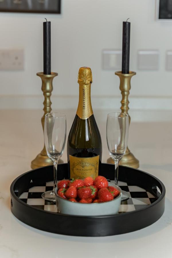 Luxury 2Bdr In The Heart Of Valletta! Tv And Wifi Esterno foto